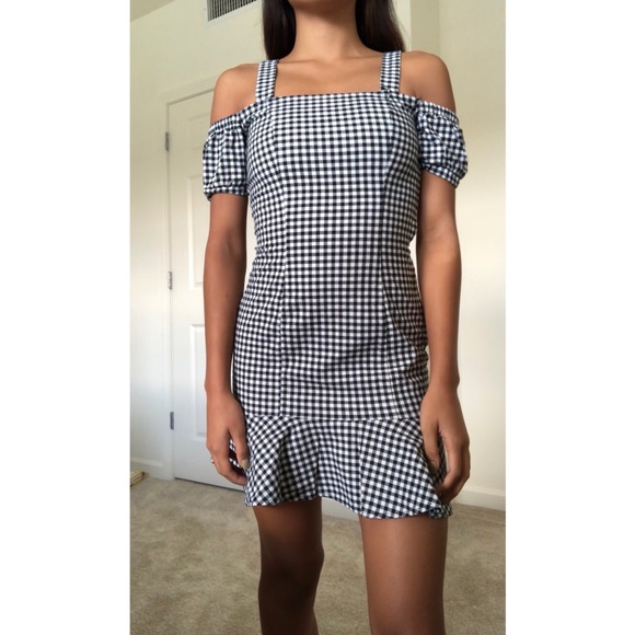 Gingham (checkered) Dress - Picture 2 of 4